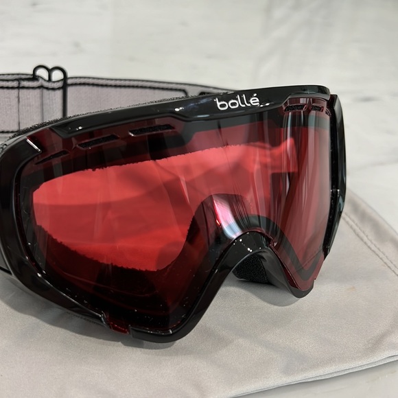 BOLLÉ Youth Ski Goggles - Picture 2 of 8